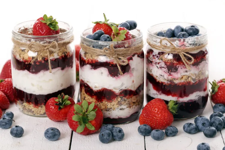 Blueberry Bircher Pots for gut health & energy